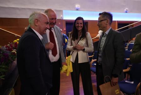 AMD Kamnik 80 let_24